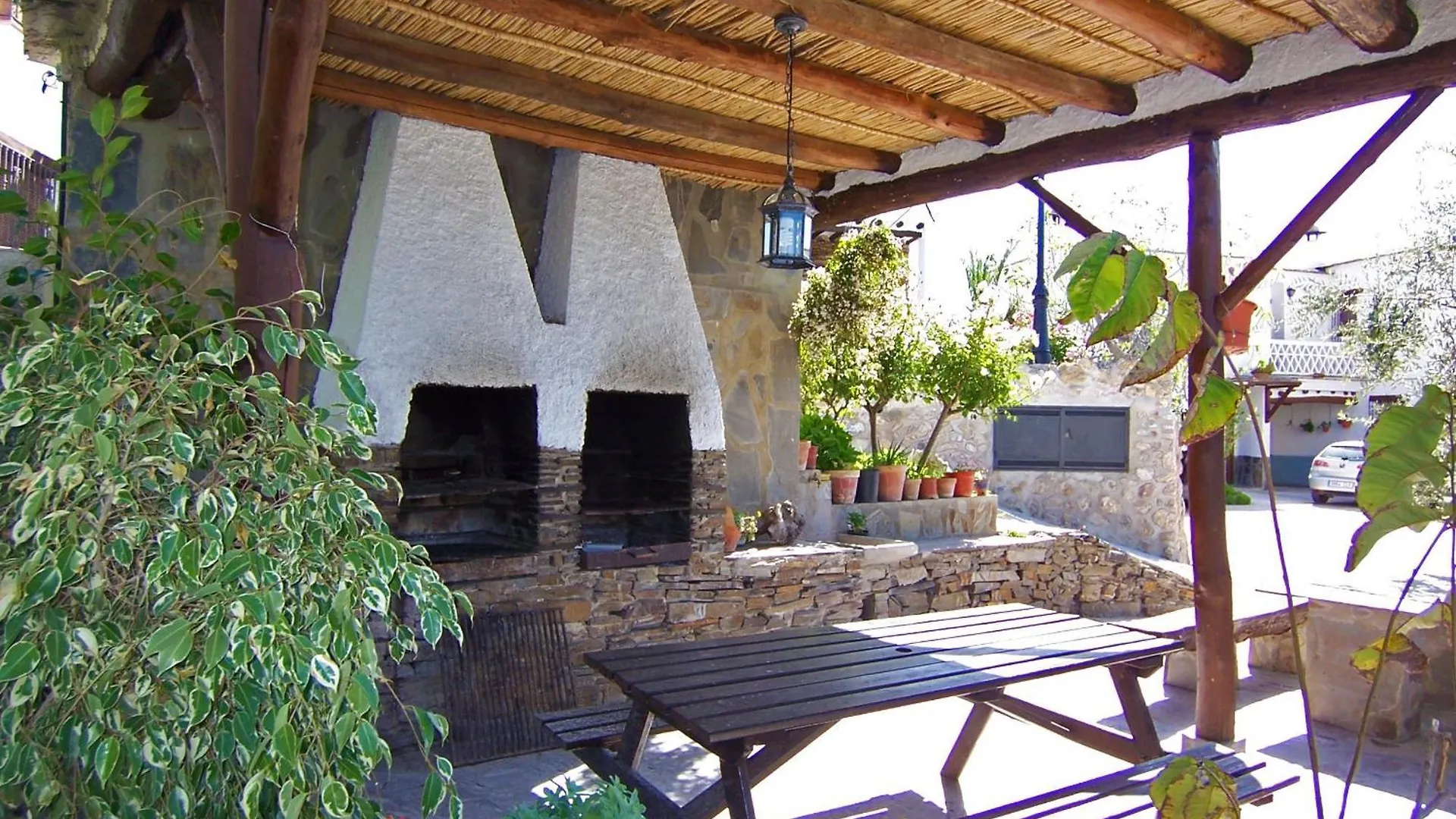 Holiday home Landhaus Mit Zwei Schlafzimmern In La Alpujarra Valor